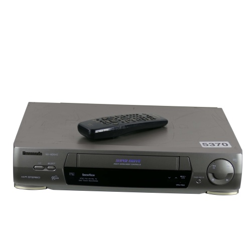 その他 Panasonic NV-ST120XF3 Panasonic NV-VZ17EN PAL Video Camera Analogue VHS-C - Works Great
