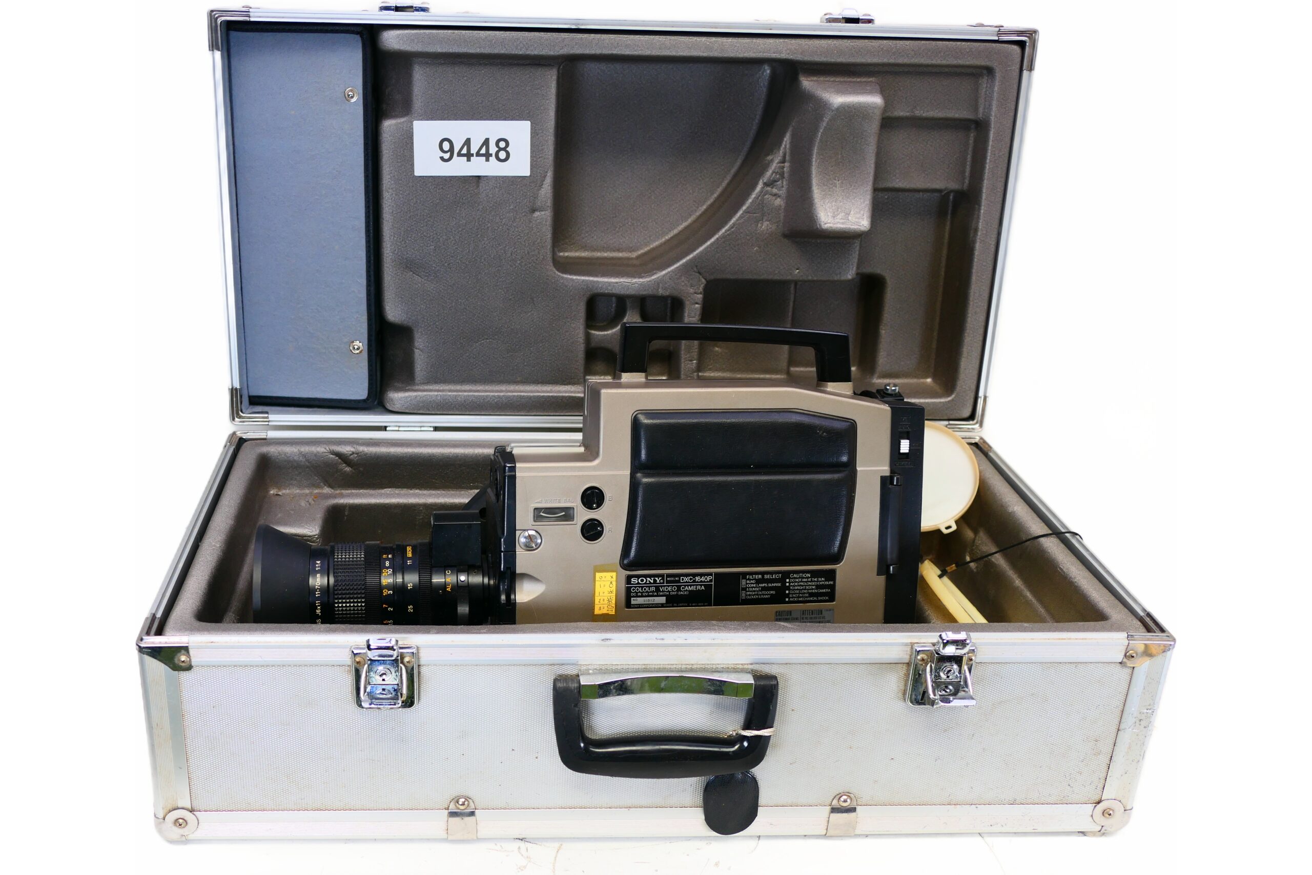 Sony DXC-1640 Trinicon Color Video Camera ORIGINAL CASE VCRShop